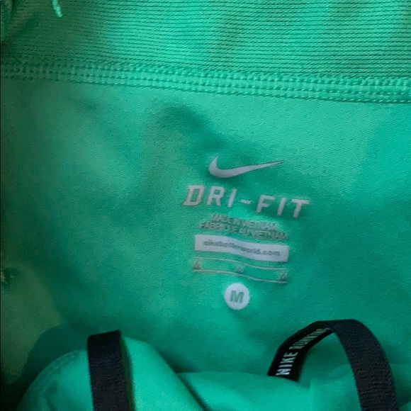 Nike running shorts - Picture 2 of 3